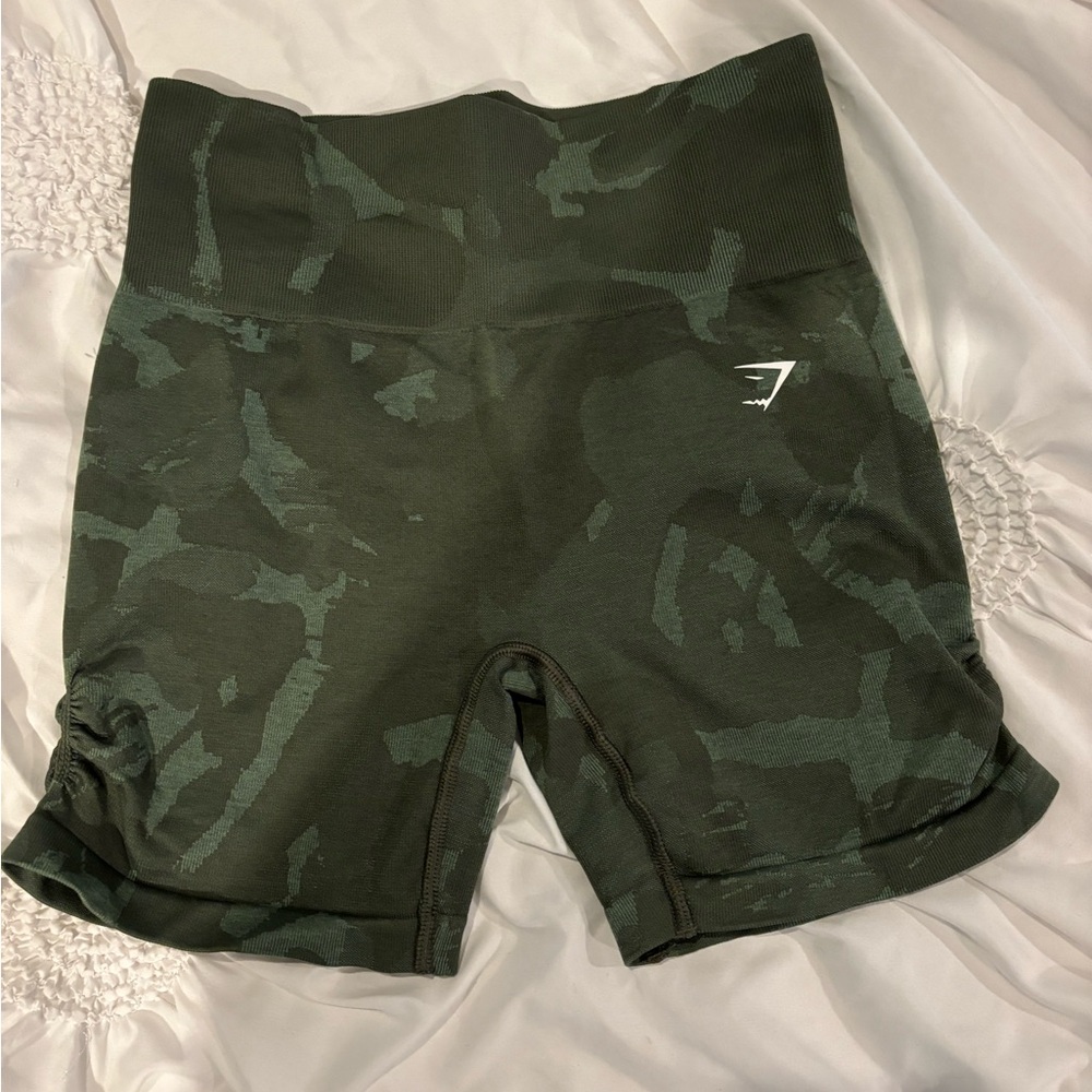Gymshark camo shorts adapt seamless